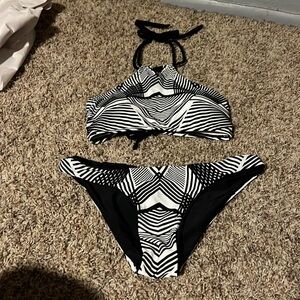 Damsel‎ Bikini